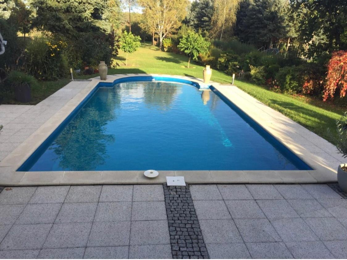 Frauendorf B Our Guest At New Flat Nearby Dresden !!!Pool!!!アパートメント エクステリア 写真